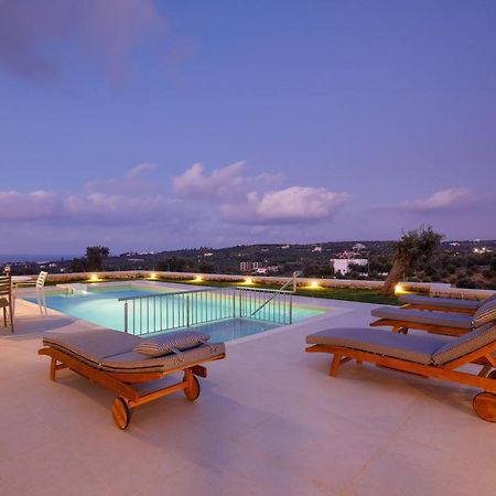 Apartment Tilio - New Apartment With Private Pool 1400M From The Beach Rethymno  Екстер'єр фото